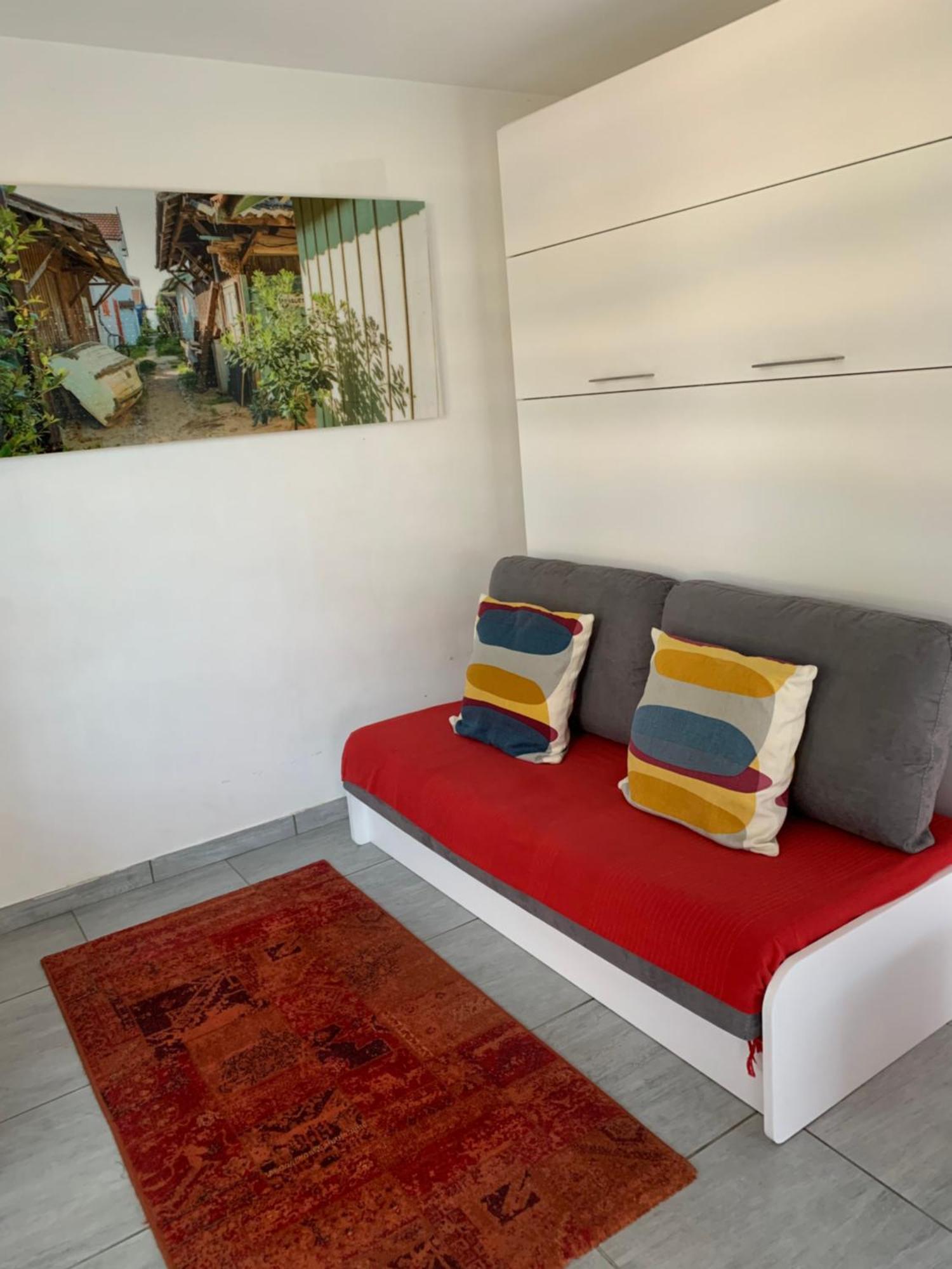 Altea Apartment เปสซัค ภายนอก รูปภาพ